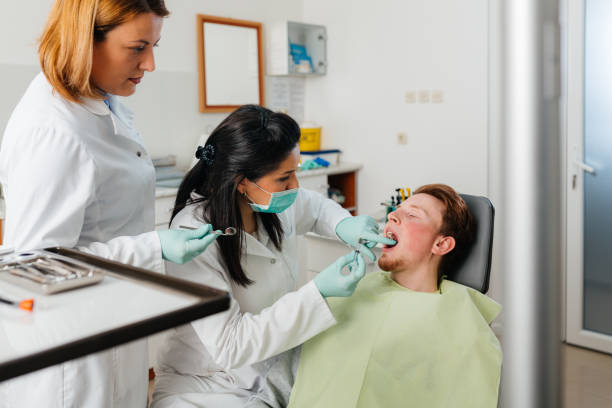 Best Emergency Treatment for Toothache in Cambridge, NE